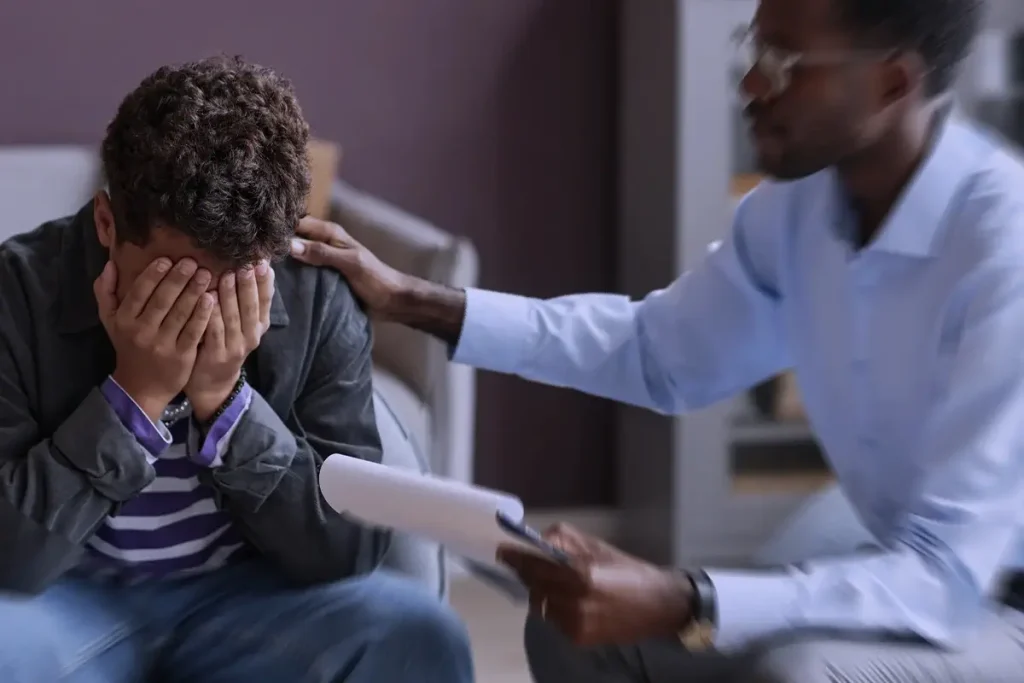 docente consola ragazzo disperato